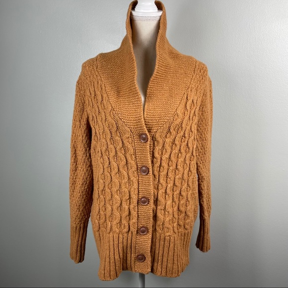 Eddie Bauer Sweaters - Eddie Bauer || Cable Knit Sweater